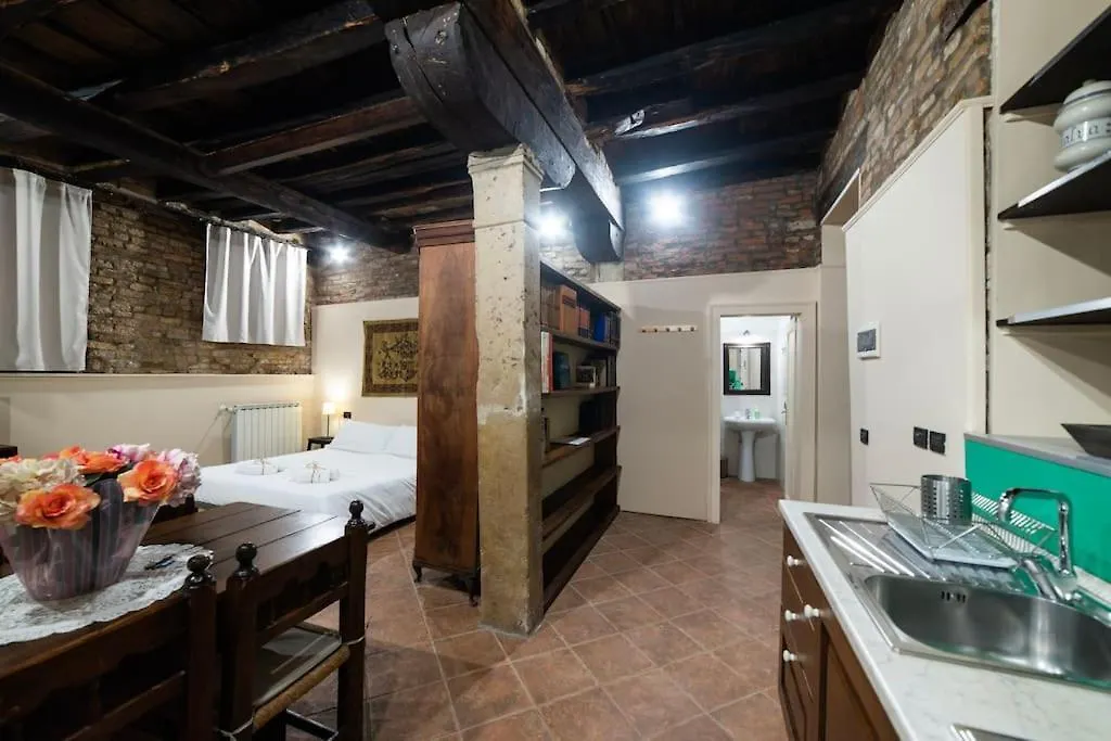 Lejlighed Charming Open-Space Do Torri Venedig