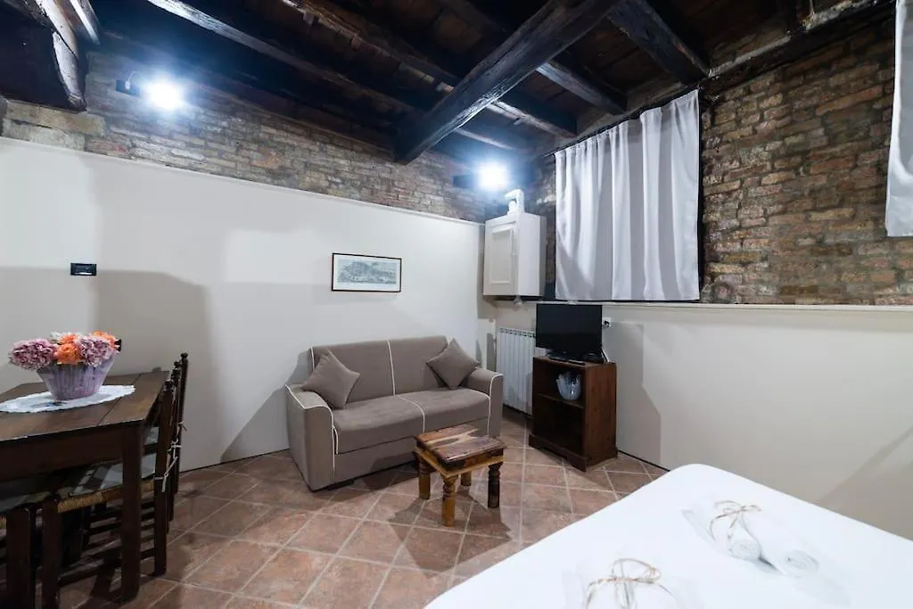 Charming Open-Space Do Torri Venedig 0*,