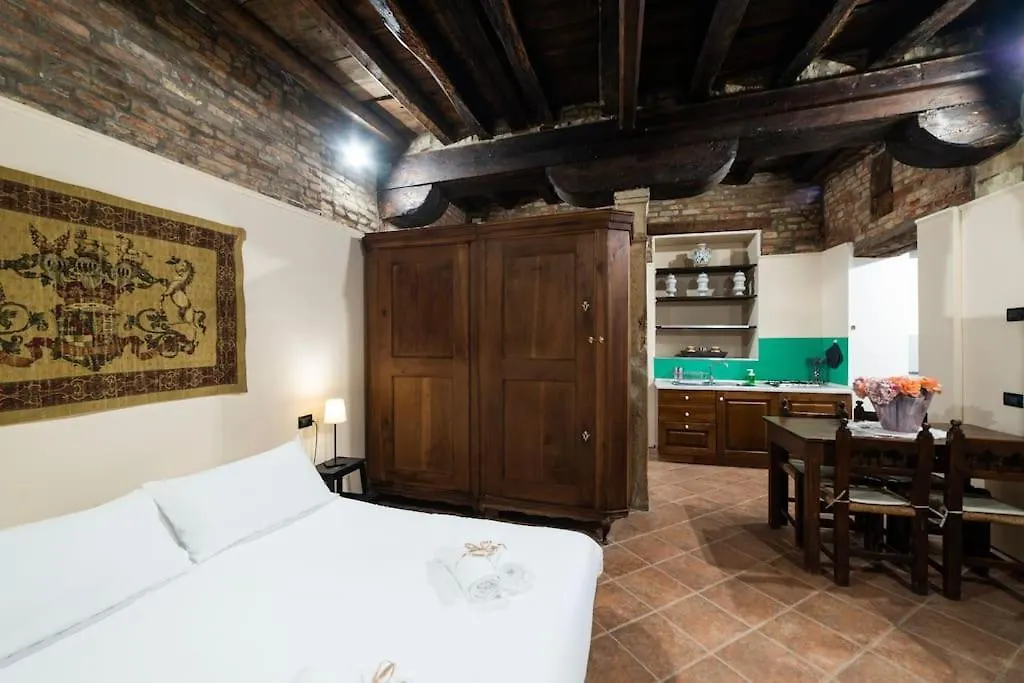 Charming Open-Space Do Torri Venice